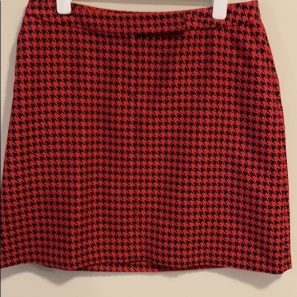 ⭐️Host pick⭐️Red Black Houndstooth A-line Skirt Size 18W - Picture 3 of 5